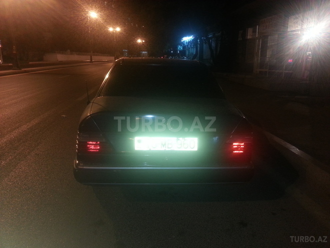 Mercedes E 230 1991, 200,000 km - 2.3 l - Bakı