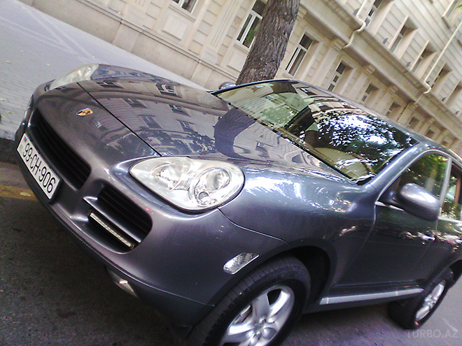 Porsche Cayenne 2005, 87,000 km - 4.5 л - Bakı