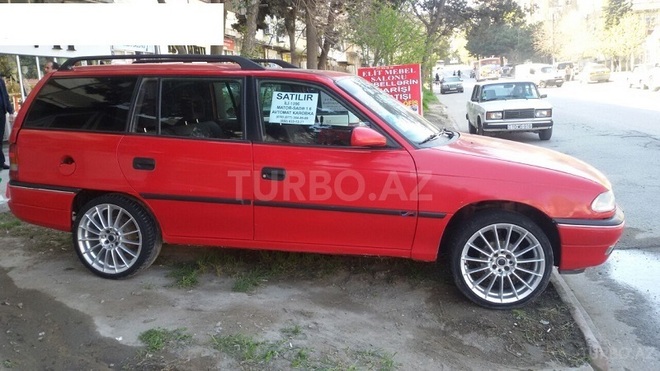 Opel Antara 1996, 201,000 km - 1.6 l - Bakı