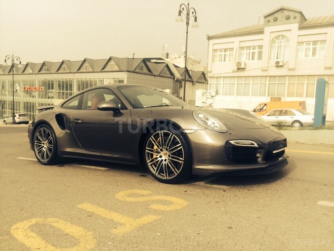 Porsche  2013, 2,000 km - 3.8 l - Bakı