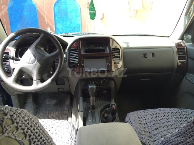 Mitsubishi Pajero 2001, 176,000 km - 0.3 l - Bakı