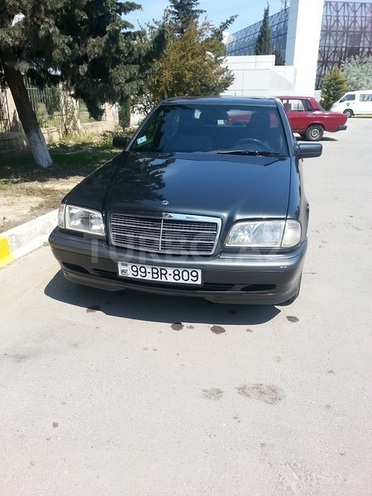 Mercedes C 180 2000, 330,000 km - 1.8 l - Bakı