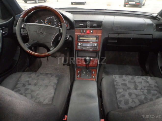 Mercedes C 200 1998, 160,000 km - 2.0 l - Bakı