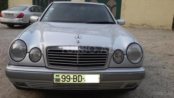 Mercedes E 200 1998, 275,072 km - 2.0 l - Bakı