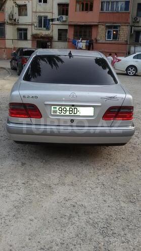 Mercedes E 200 1998, 275,072 km - 2.0 l - Bakı