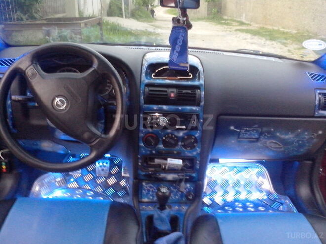 Opel Astra 1998, 192,100 km - 1.6 l - Bakı