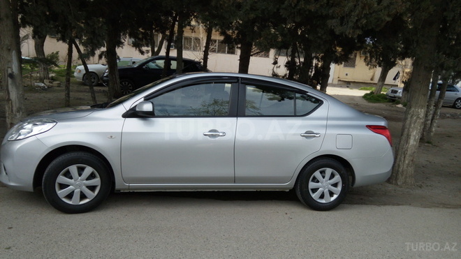 Nissan Sunny 2013, 15,000 km - 0.3 l - Bakı