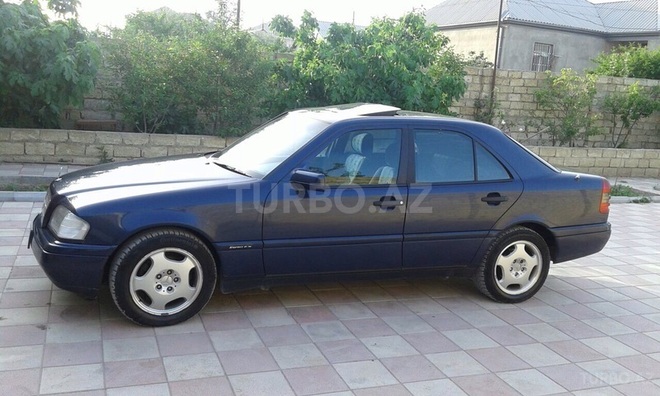Mercedes C 180 1996, 200,000 km - 1.8 л - Bakı