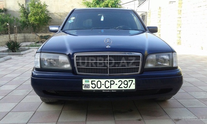 Mercedes C 180 1996, 200,000 km - 1.8 л - Bakı