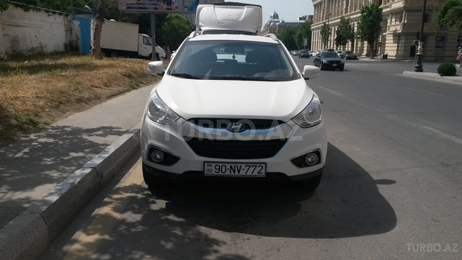 Hyundai ix35 2011, 120,500 km - 2.0 l - Bakı