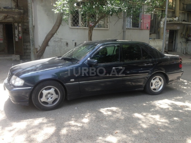 Mercedes C 200 1999, 283,000 km - 2.0 l - Bakı