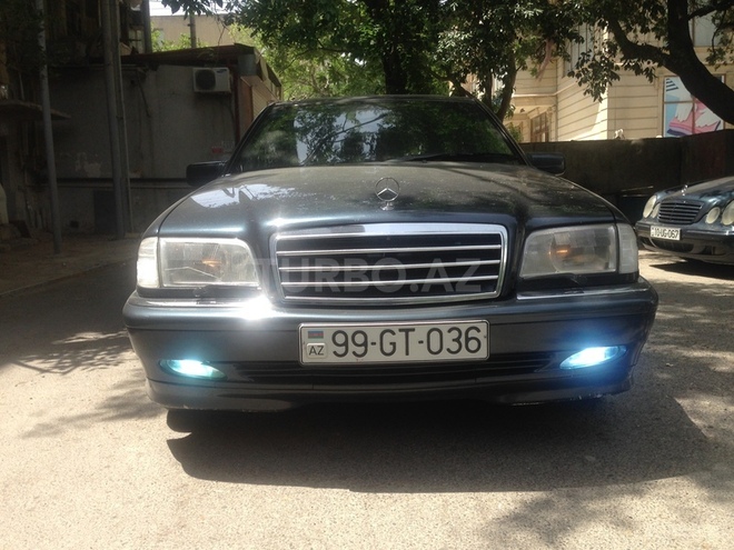 Mercedes C 200 1999, 283,000 km - 2.0 l - Bakı
