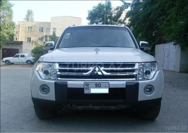 Mitsubishi Pajero 2008, 172,000 km - 3.2 l - Bakı