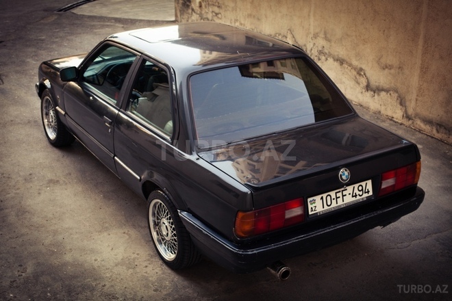 BMW 325 1987, 180,000 km - 2.5 l - Bakı