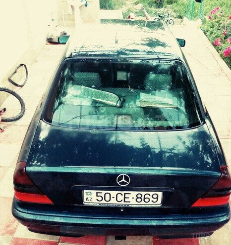 Mercedes C 220 2000, 223,947 km - 2.2 л - Bakı