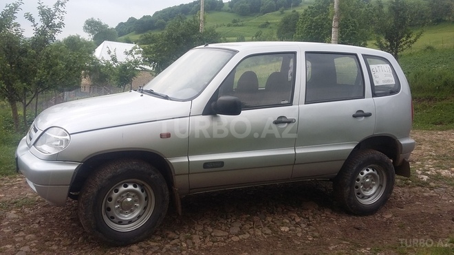 Chevrolet Niva 2005, 980,000 km - 1.7 l - Bakı
