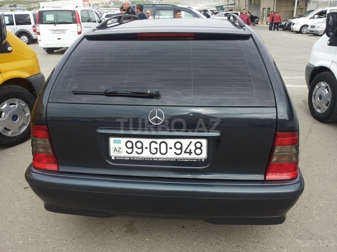 Mercedes C 220 2000, 185,000 km - 2.2 l - Bakı