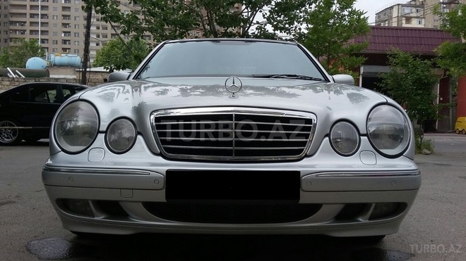 Mercedes E 240 2000, 178,600 km - 2.6 л - Bakı