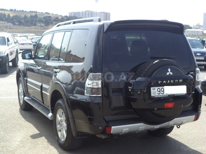 Mitsubishi Pajero 2013, 57,000 km - 3.0 l - Bakı