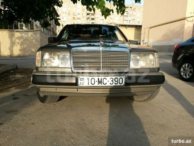 Mercedes E 200 1992, 236,000 km - 2.0 л - Bakı