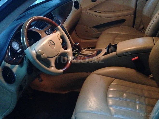 Mercedes CLS 350 2005, 185,000 km - 3.5 л - Bakı