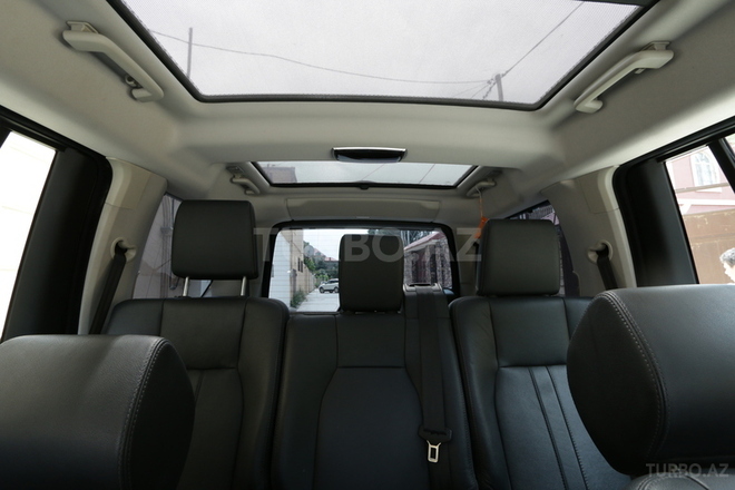 Land Rover Discovery 2013, 77,000 km - 5.0 л - Bakı