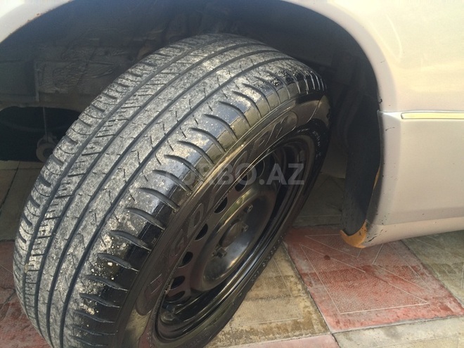 Mercedes E 200 1995, 310,000 km - 2.0 l - Bakı