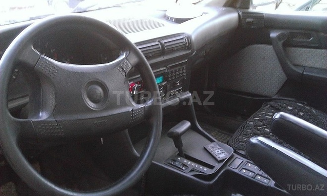 BMW 525 1992, 200,000 km - 2.5 l - Bakı