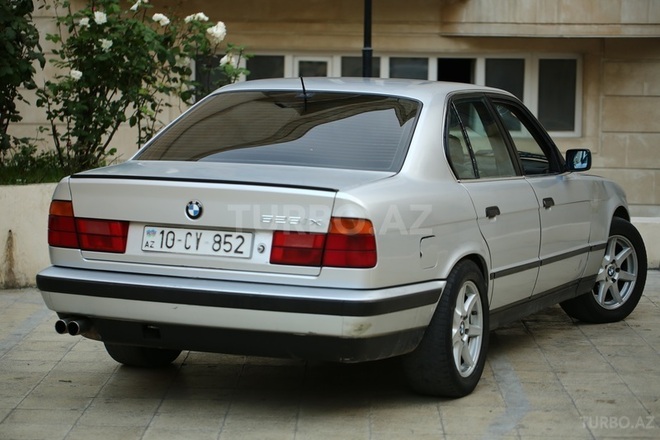 BMW 525 1992, 200,000 km - 2.5 l - Bakı