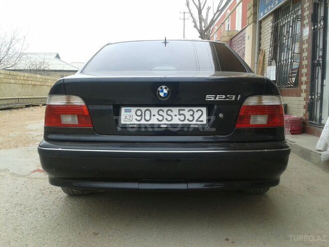 BMW 523 1996, 350,000 km - 2.3 l - Bakı