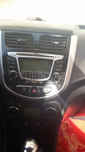 Hyundai Accent 2011, 78,000 km - 1.6 l - Bakı