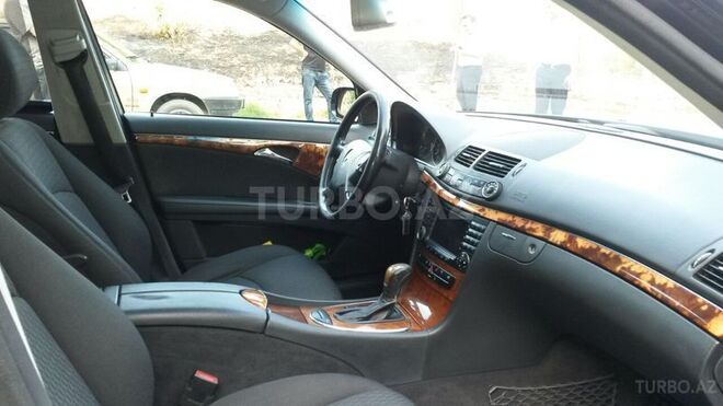 Mercedes E 280 2005, 210,500 km - 0.3 l - Bakı