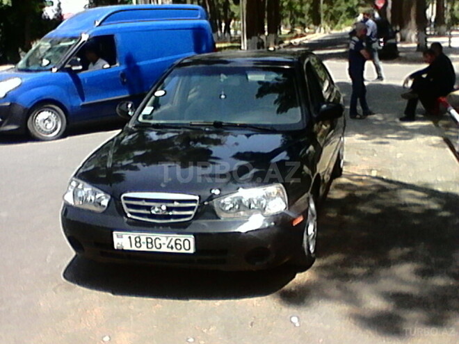 Hyundai Elantra 2001, 302,000 km - 2.0 l - Bakı