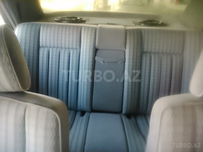Mercedes E 200 1990, 200,000 km - 2.0 l - Bakı