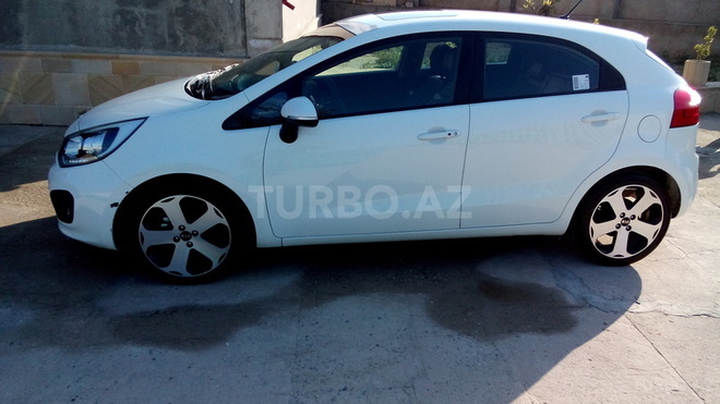 Kia Rio 2013, 34,000 km - 1.4 l - Bakı