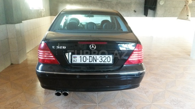 Mercedes C 320 2001, 80,000 km - 3.2 l - Bakı