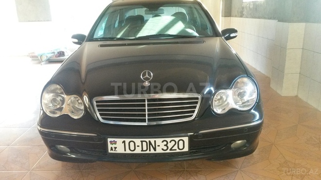 Mercedes C 320 2001, 80,000 km - 3.2 l - Bakı