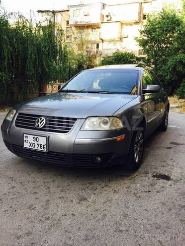 Volkswagen Passat 2003, 265,000 km - 1.8 l - Bakı