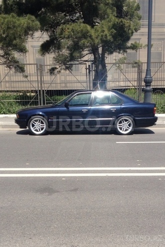 BMW 525 1995, 282,000 km - 2.5 l - Bakı