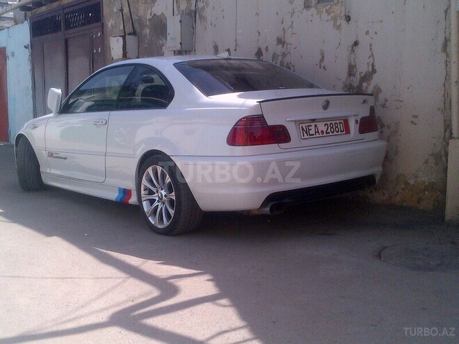 BMW  2005, 106,000 km - 2.1 л - Bakı