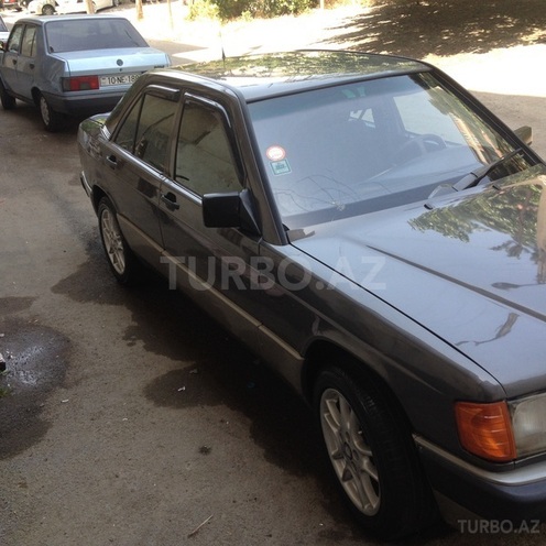 Mercedes 190 1991, 400,000 km - 1.8 л - Bakı