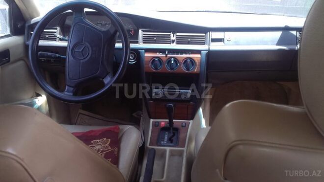 Mercedes 190 1992, 164,000 km - 2.0 l - Bakı