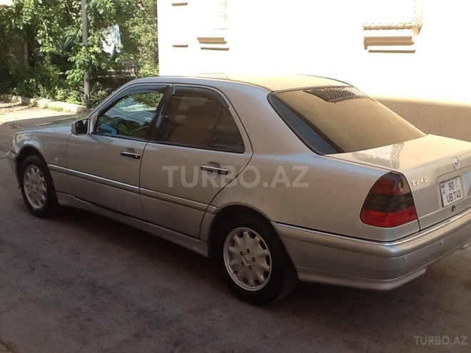 Mercedes C 240 1997, 147,000 km - 2.4 l - Bakı