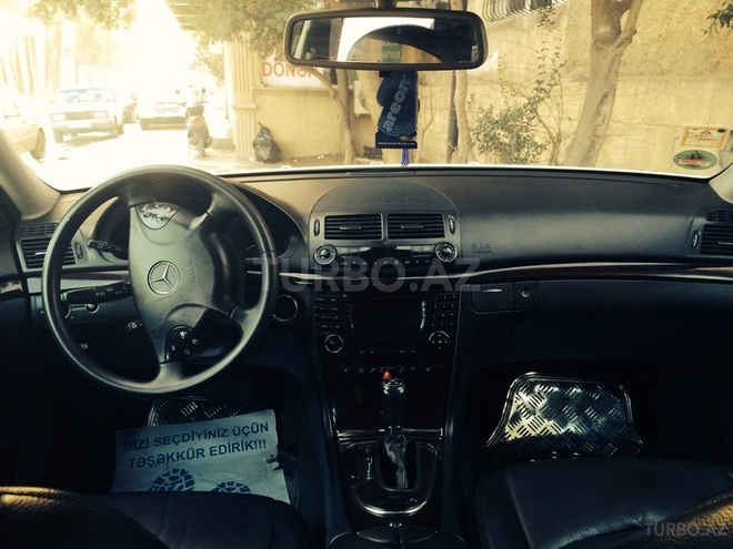 Mercedes E 220 2005, 233,000 km - 0.2 l - Bakı