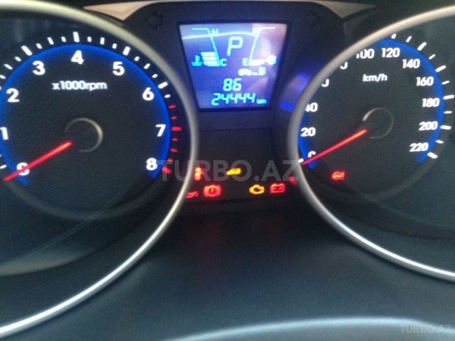 Hyundai ix35 2013, 24,504 km - 2.0 l - Bakı
