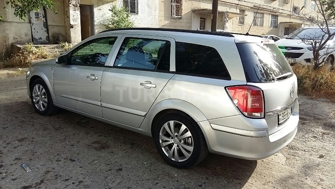 Opel Astra 2005, 125,500 km - 1.8 l - Bakı