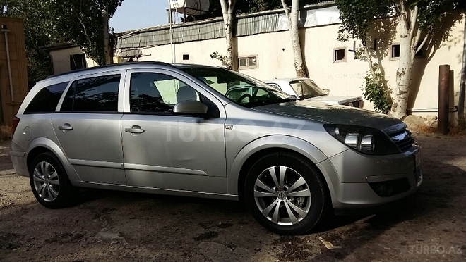 Opel Astra 2005, 125,500 km - 1.8 l - Bakı