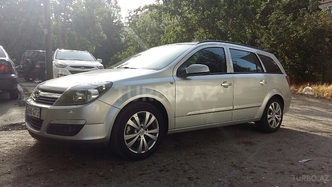 Opel Astra 2005, 125,500 km - 1.8 l - Bakı