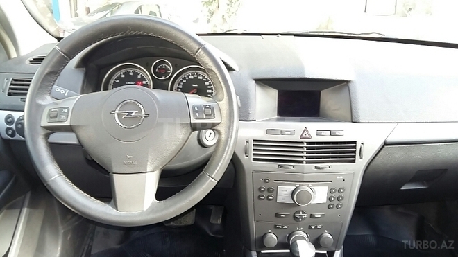 Opel Astra 2005, 125,500 km - 1.8 l - Bakı