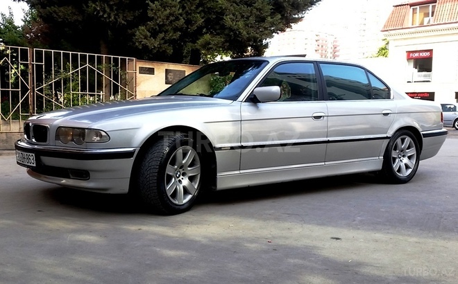 BMW 735 2000, 275,000 km - 3.5 l - Bakı